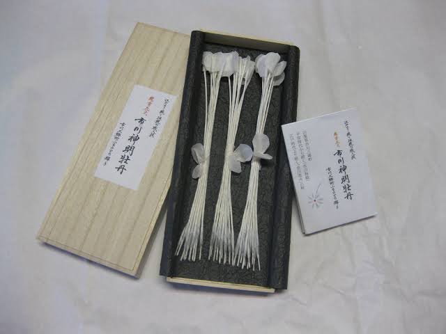 線香花火の材料と完成品